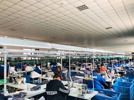 秋季防酸碱工作服的选择与保养